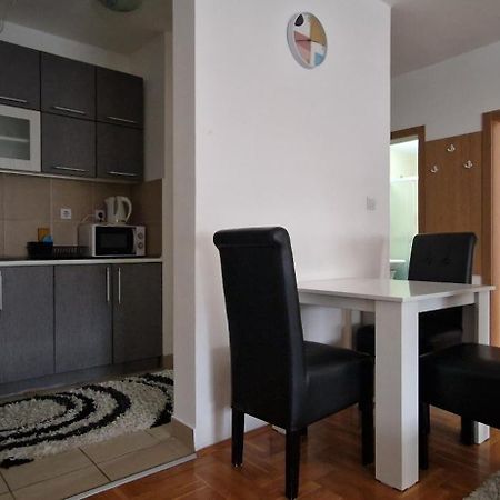 Apartament Centar S Nisz Zewnętrze zdjęcie